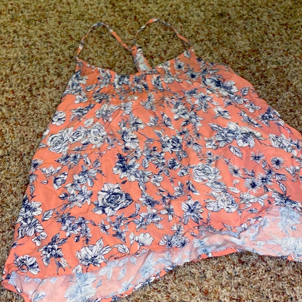 Billobong top size medium